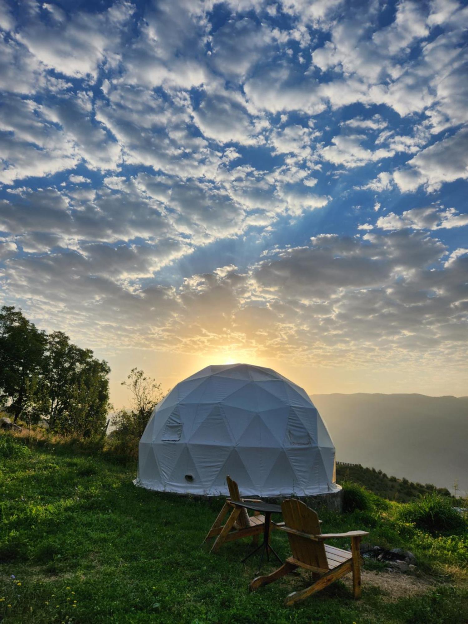 Yenokavan Glamping Ijevan Eksteriør billede